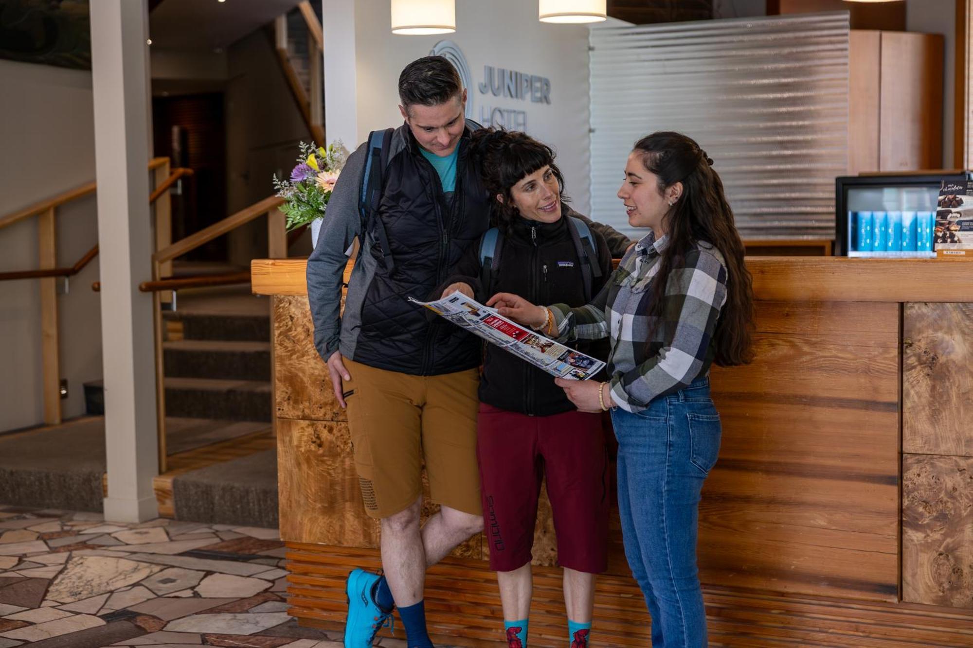 The Juniper Hotel & Bistro Banff Luaran gambar