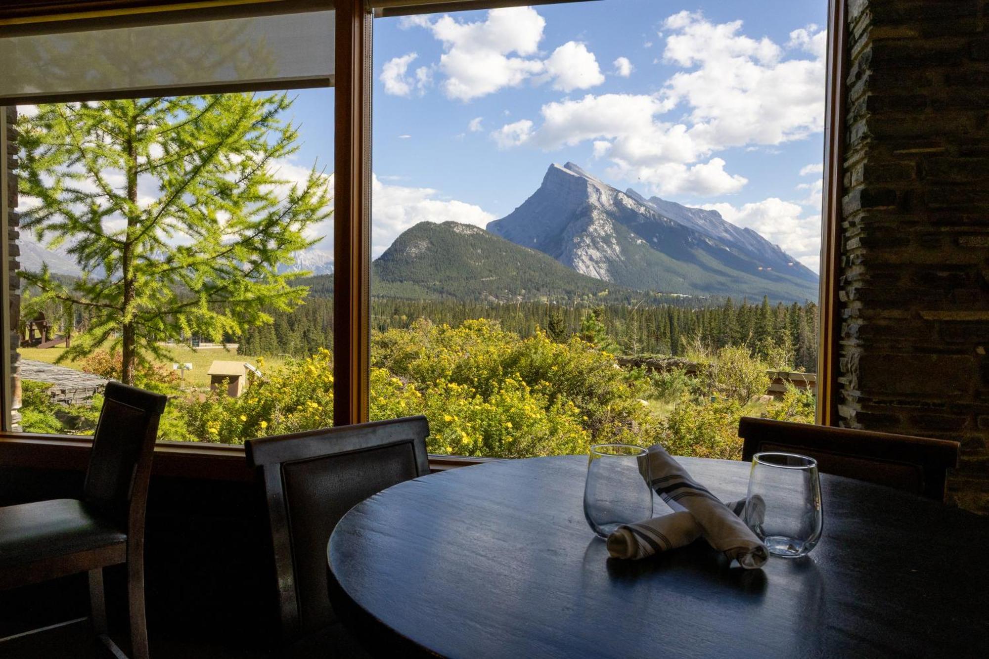 The Juniper Hotel & Bistro Banff Luaran gambar