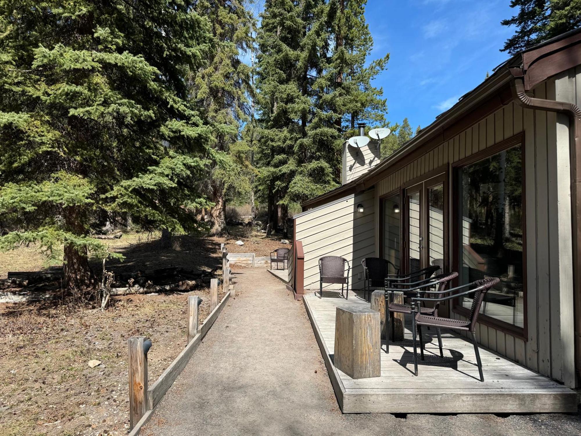 The Juniper Hotel & Bistro Banff Luaran gambar